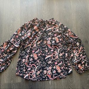 NWOT Rose & Olive Floral Blouse